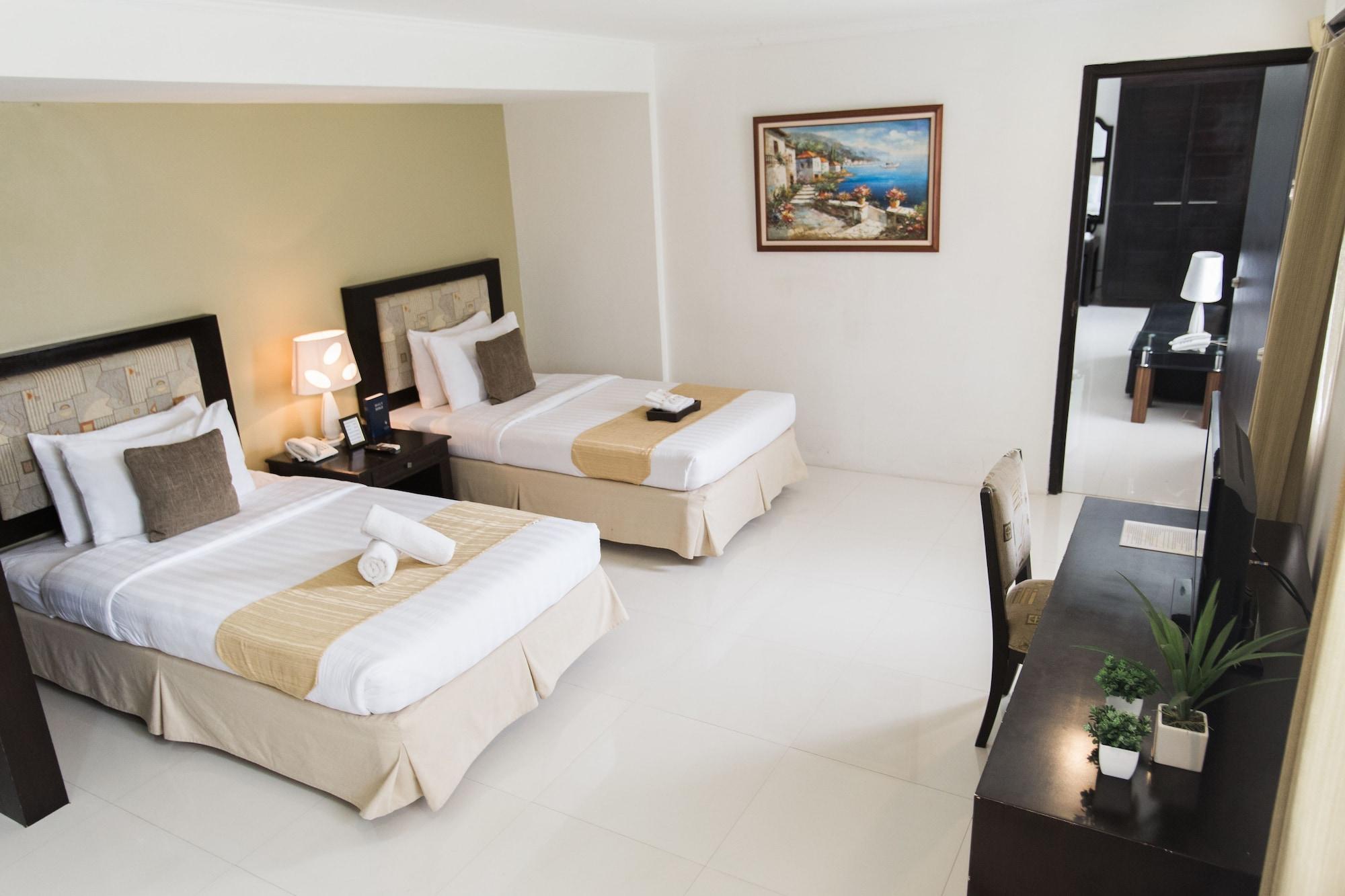 Subic Bay Peninsular Hotel Olongapo Exterior foto