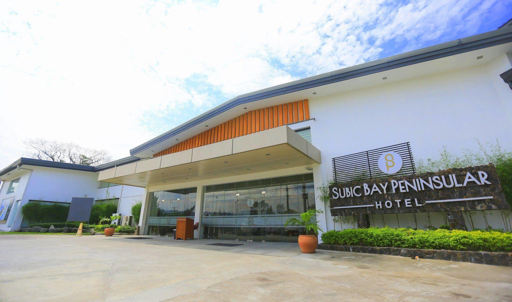 Subic Bay Peninsular Hotel Olongapo Exterior foto